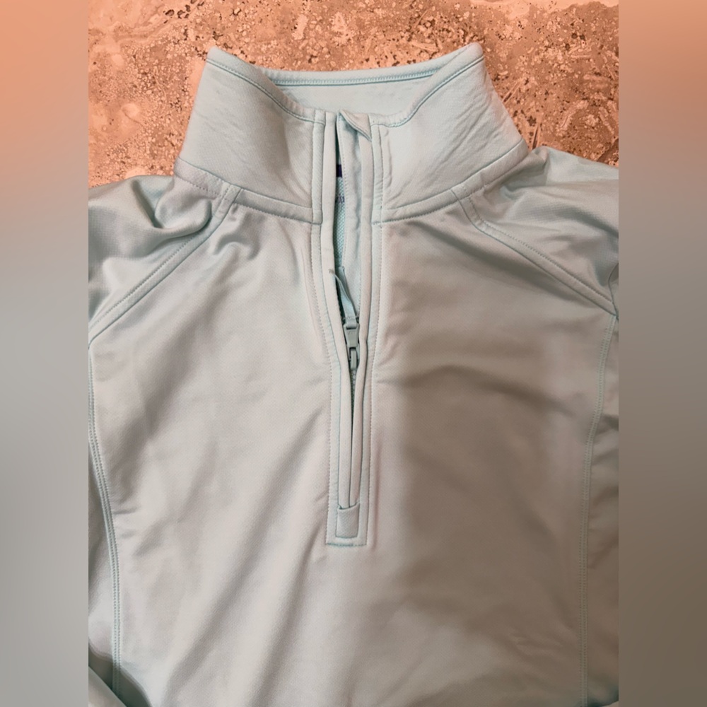 Vineyard Vines Performance Long Sleeve Quarter Front Zip Top Size S - Picture 3 of 7
